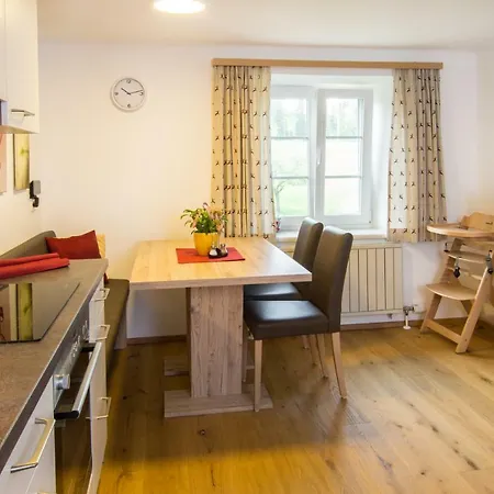 Farm stay Hinterstrasser