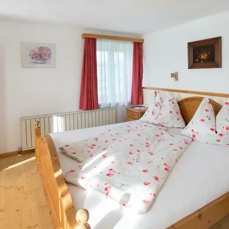 Hinterstrasser 팜스테이 몬드시